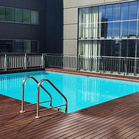 Nice Duplex Apartment With Free Pool And Garage リスボン エクステリア 写真
